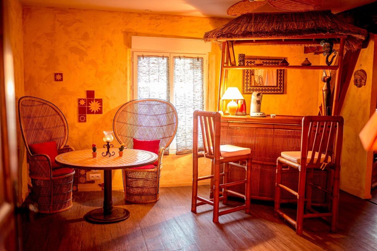 Domaine De La Croix Du Vexin Bed & Breakfast Themericourt Luaran gambar